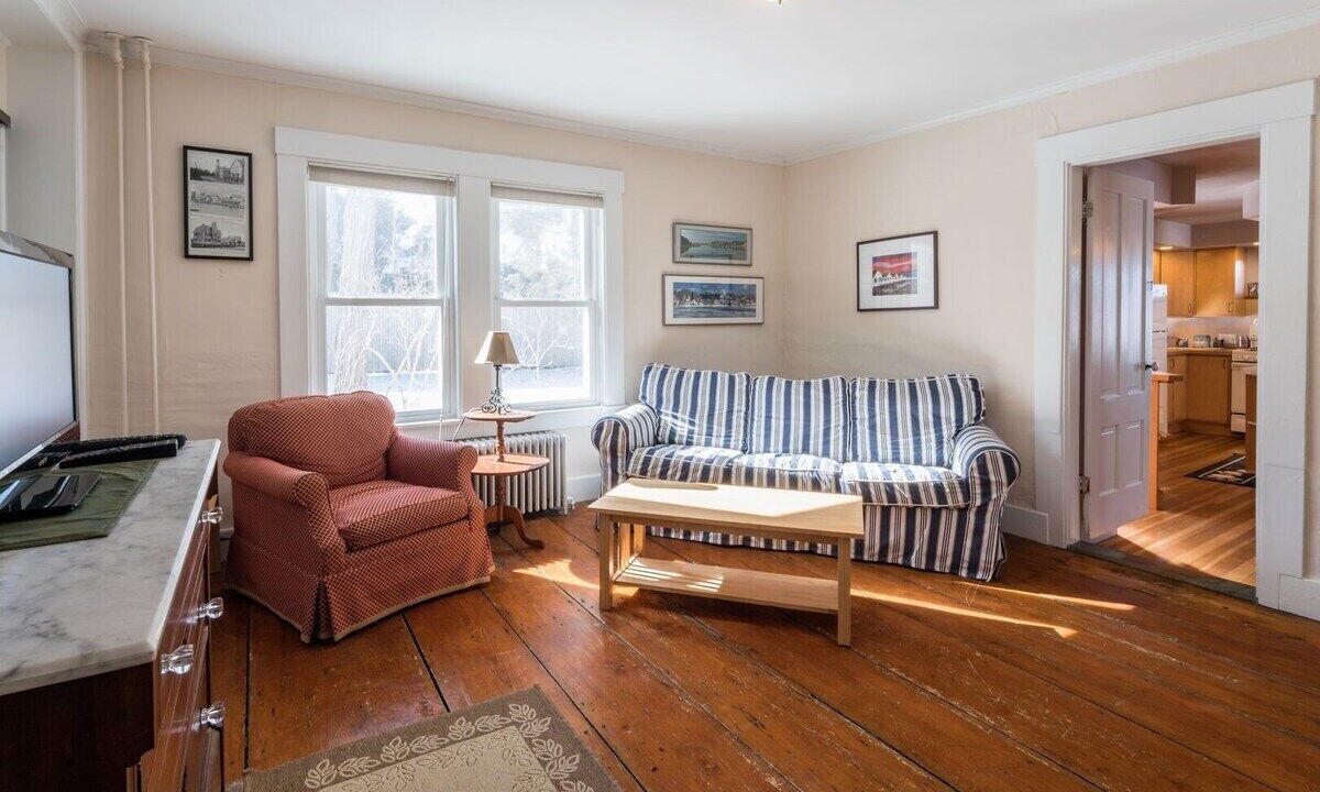 Photo of Livingroom in Wellfleet
