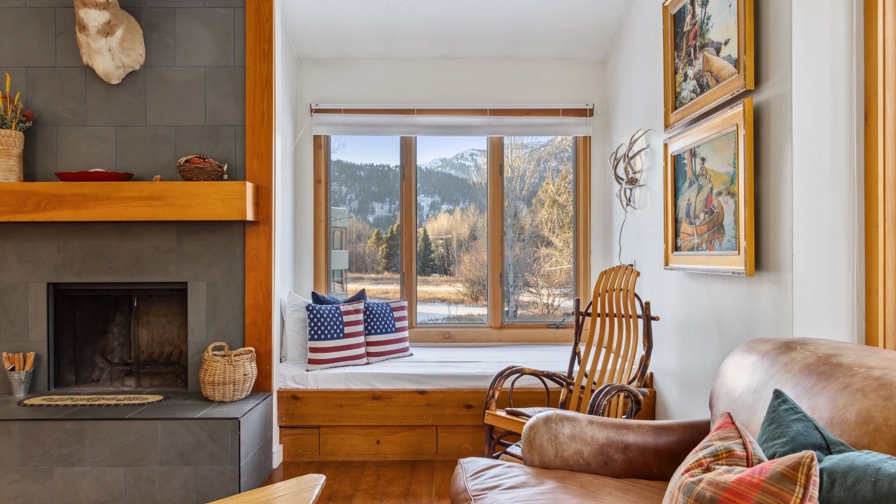 Photo of Livingroom in Moose Wilson Road