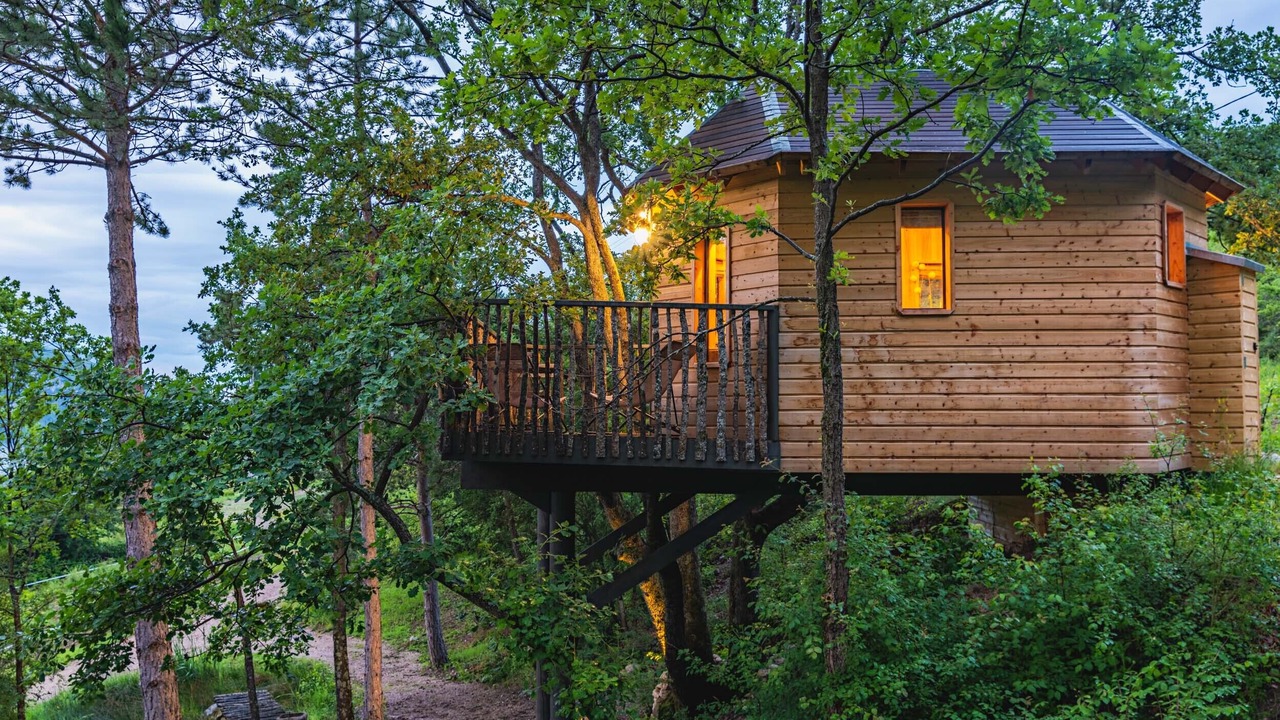 Photo of Outdoor in Montreal-les-Sources