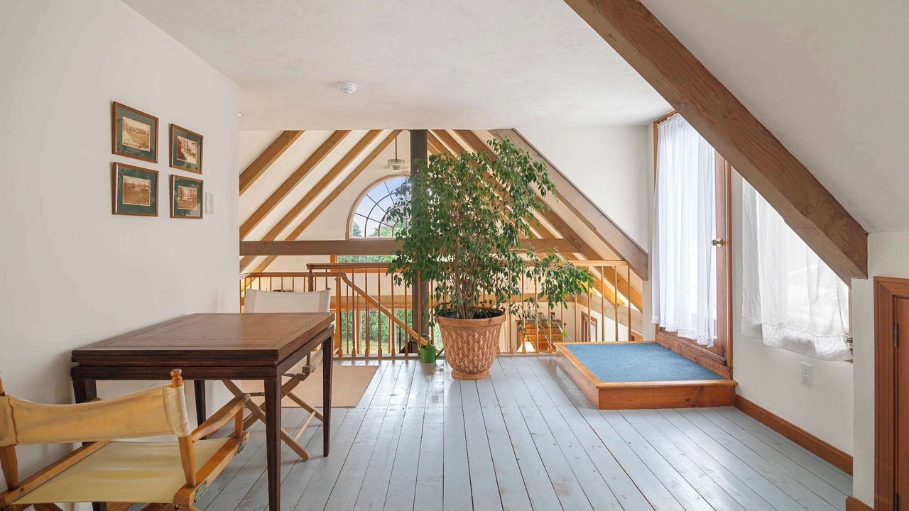 Photo of Others in East Orleans