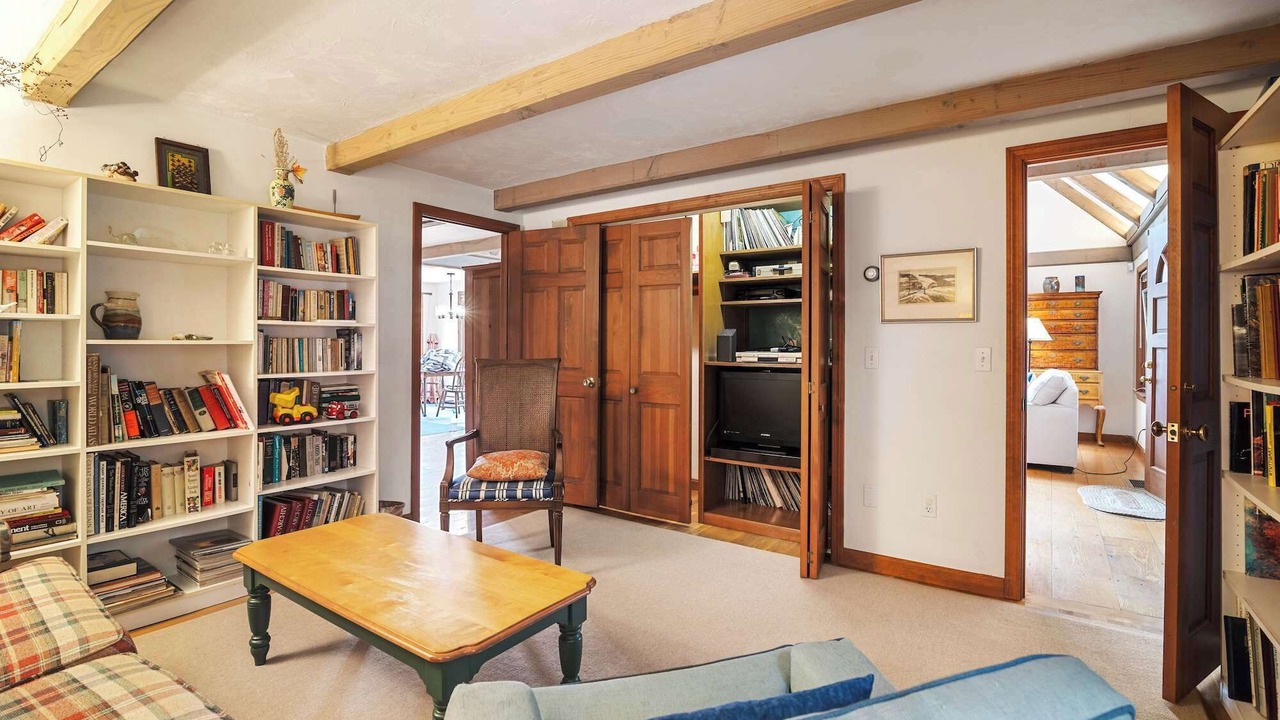 Photo of Livingroom in East Orleans