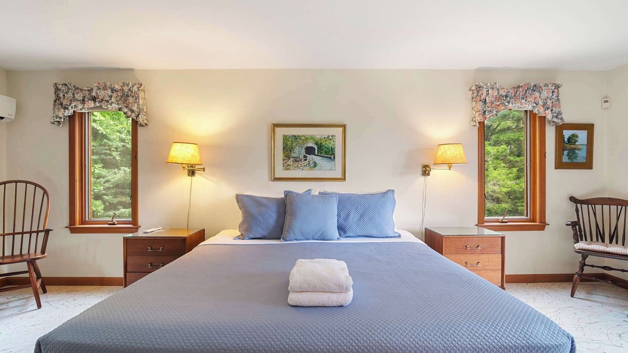 Photo of Bathroom in East Orleans