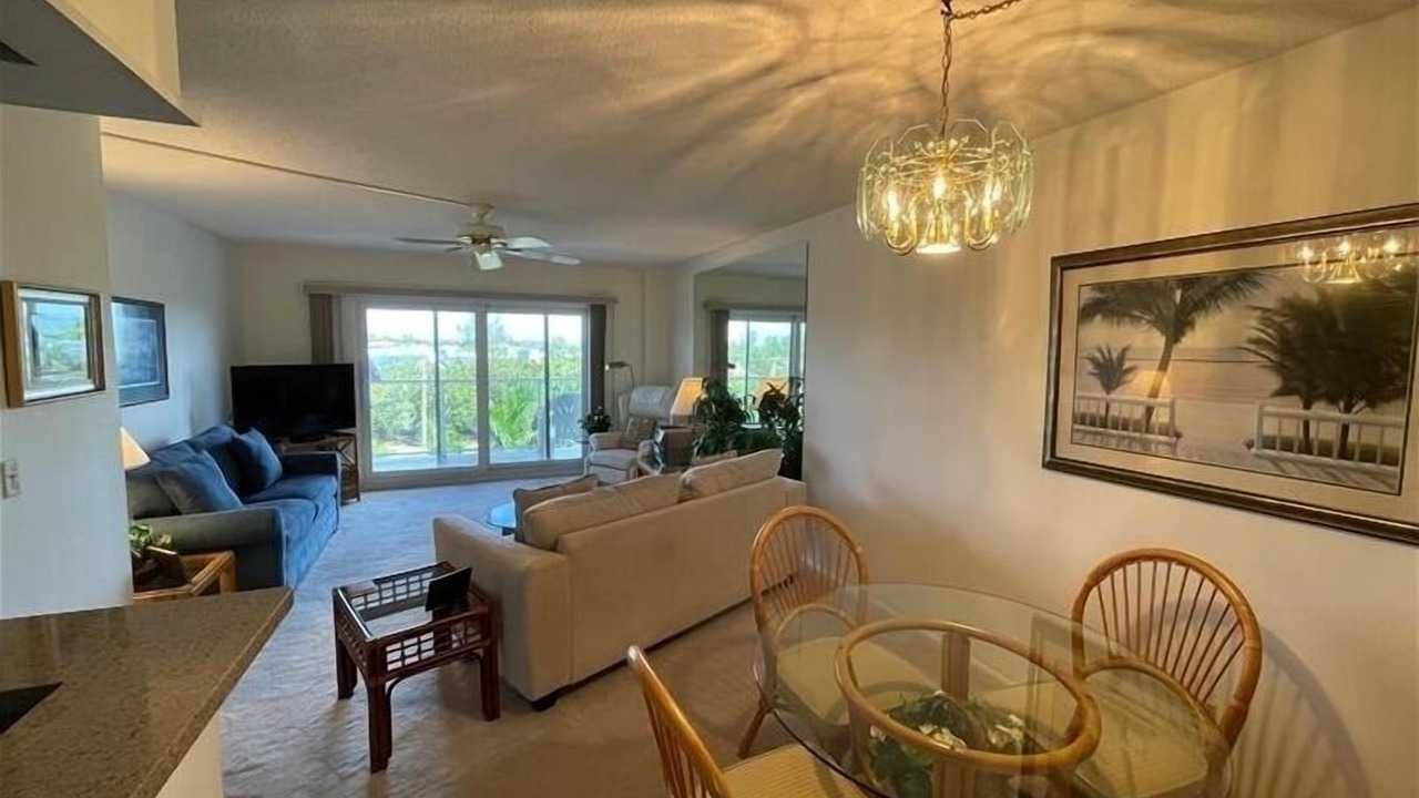 Photo of Bedroom in Longboat Key