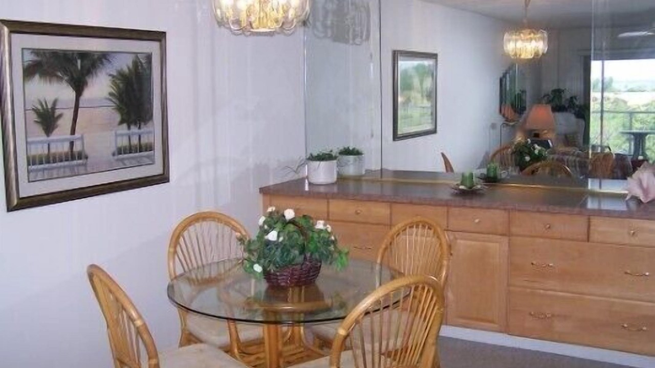 Photo of Bedroom in Longboat Key