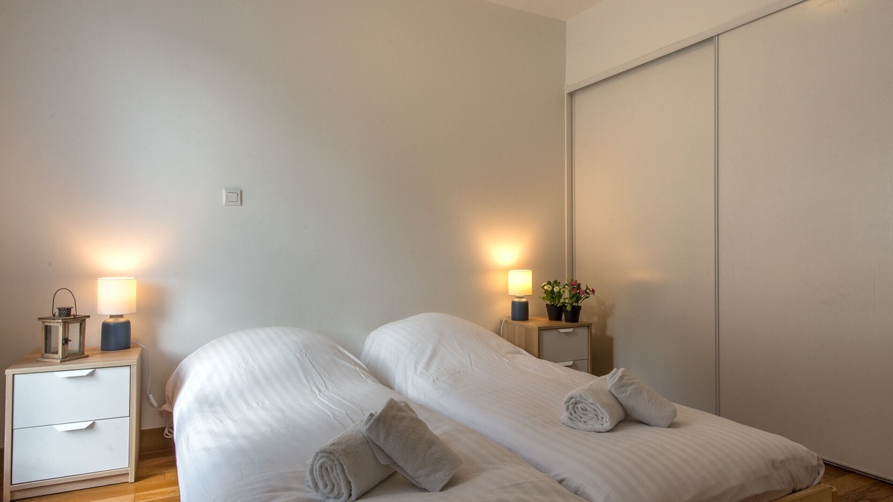 Photo of Others in Bredannaz