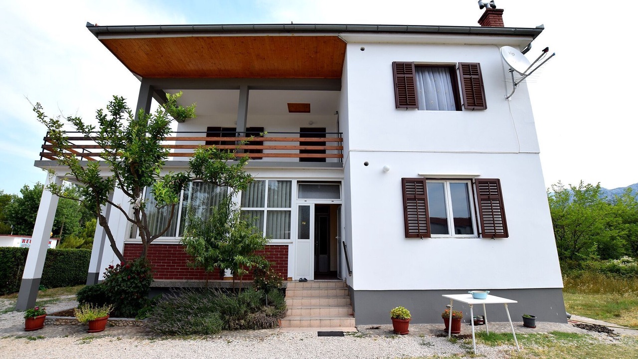 Photo of Outdoor in Seline
