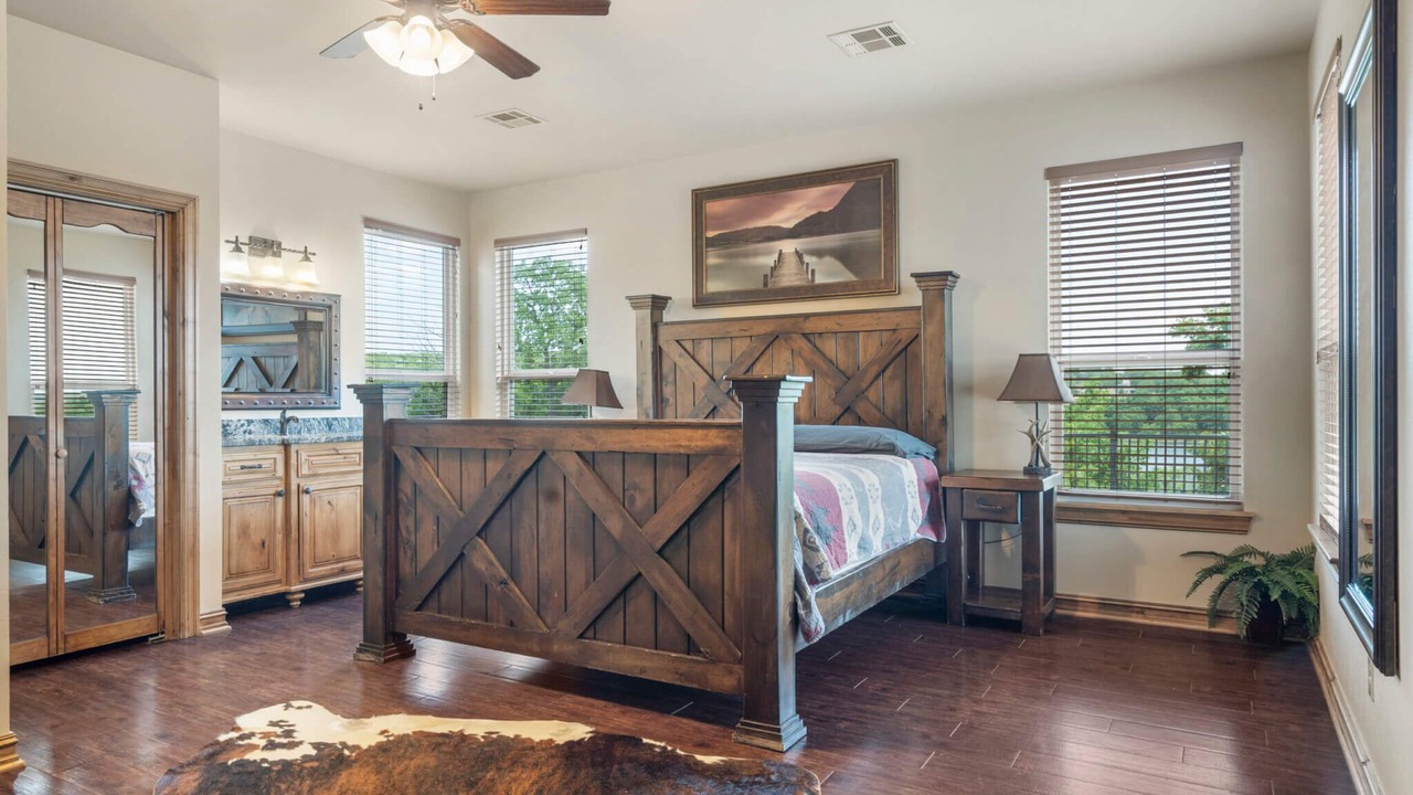 Photo of Bedroom in Sperry