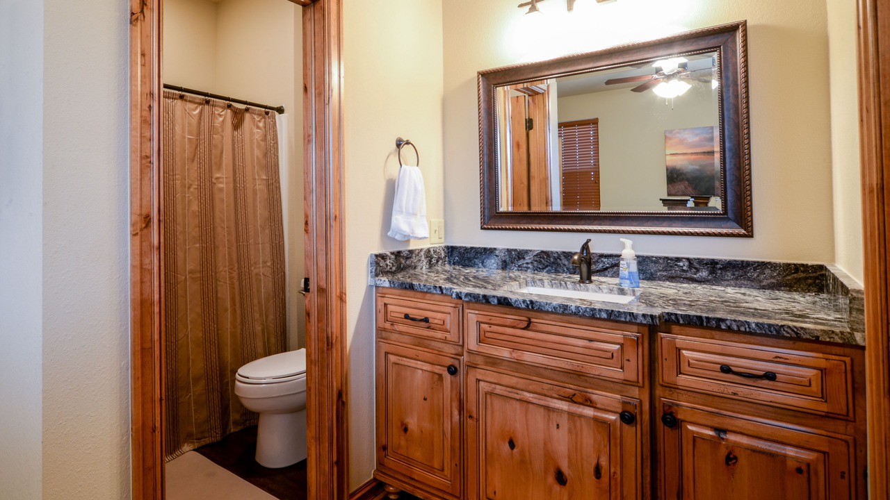 Photo of Bathroom in Sperry