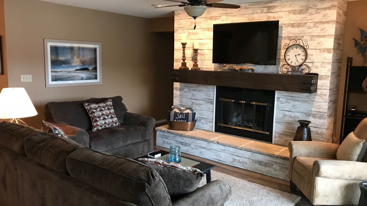 Photo of Livingroom in Osage Beach
