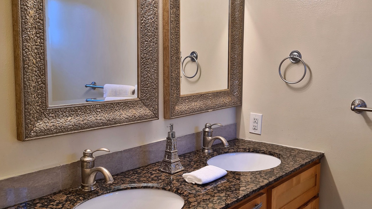 Photo of Bathroom in Hayward