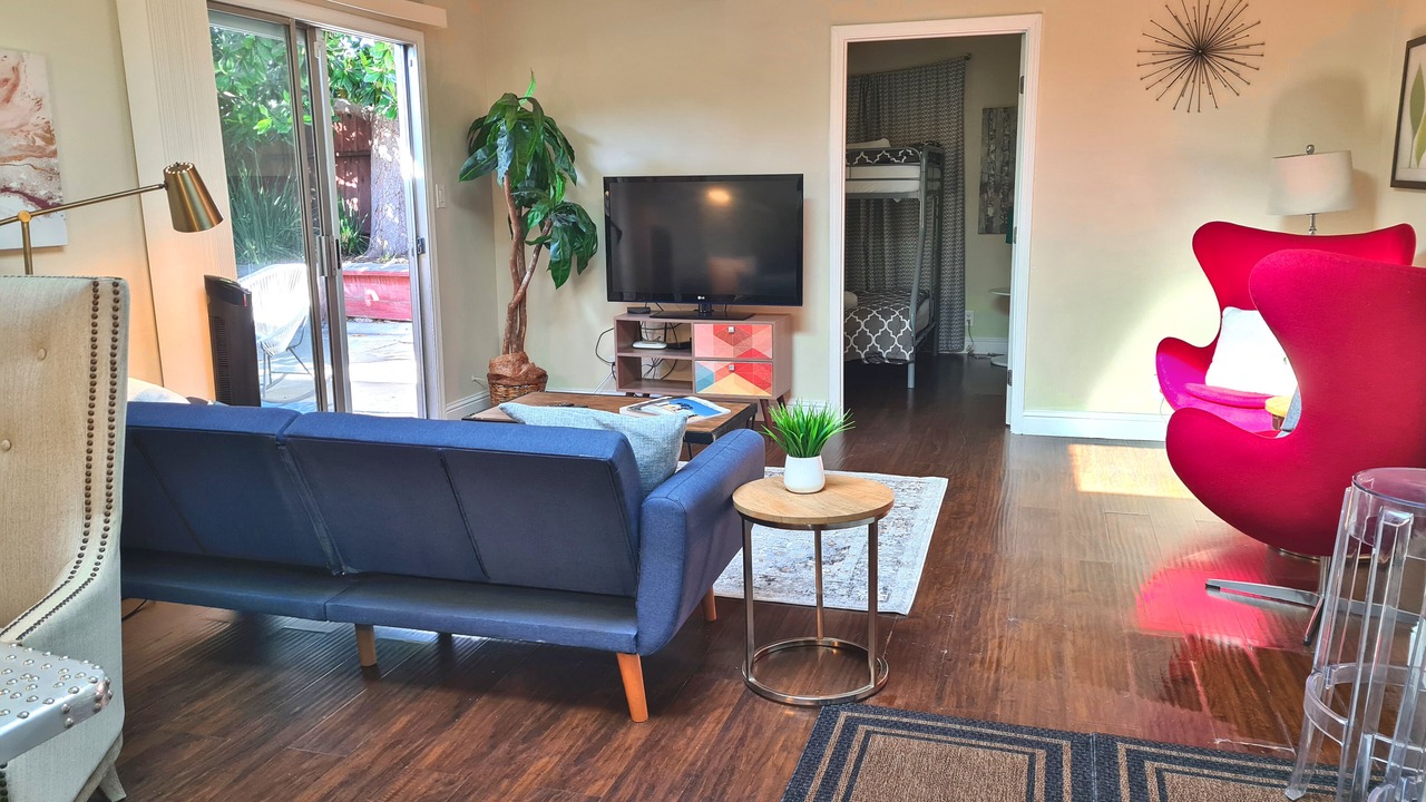 Photo of Livingroom in Hayward