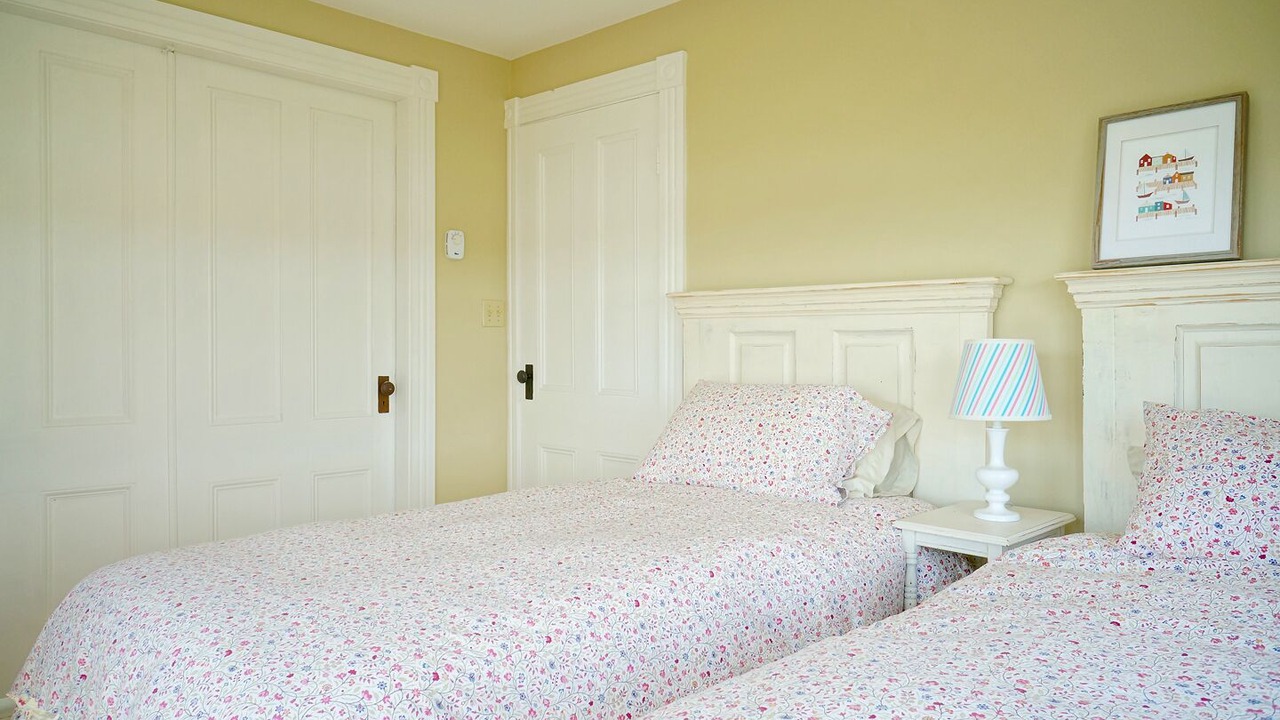 Photo of Bedroom in Darnley