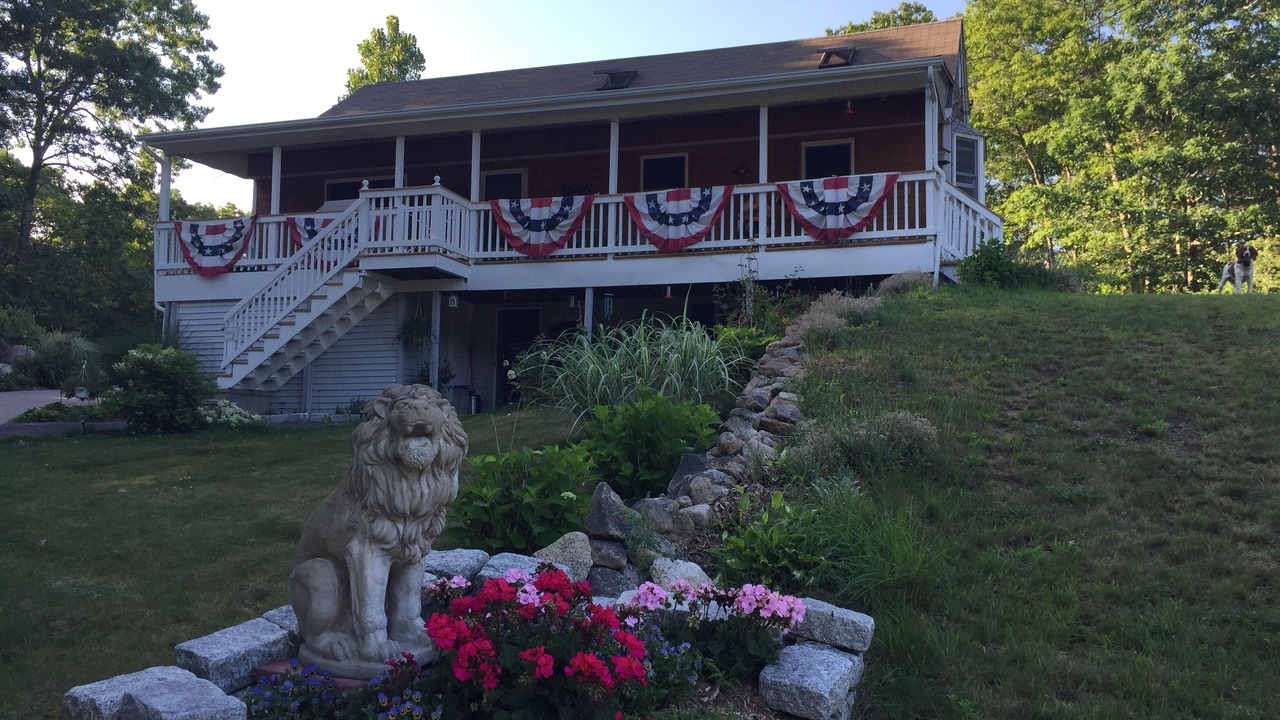 Photo of Others in Charlestown