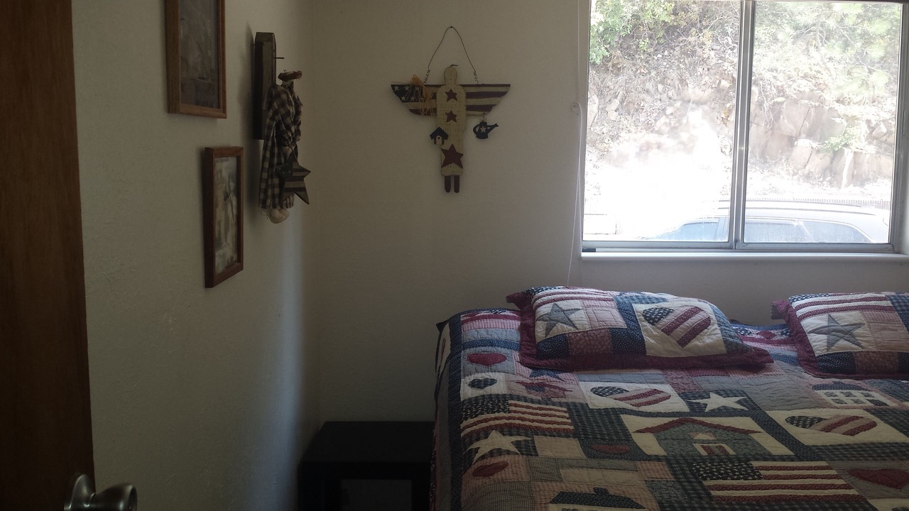 Photo of Bedroom in Loon Lake