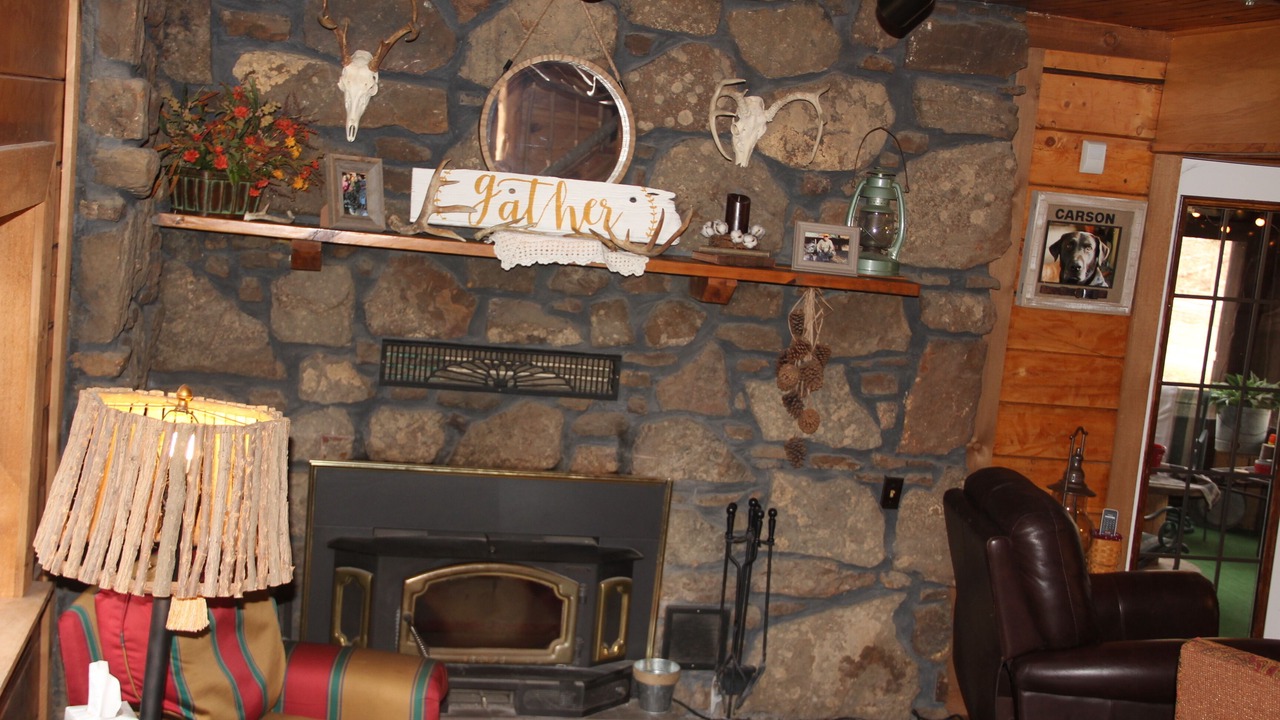 Photo of Livingroom in Moodys