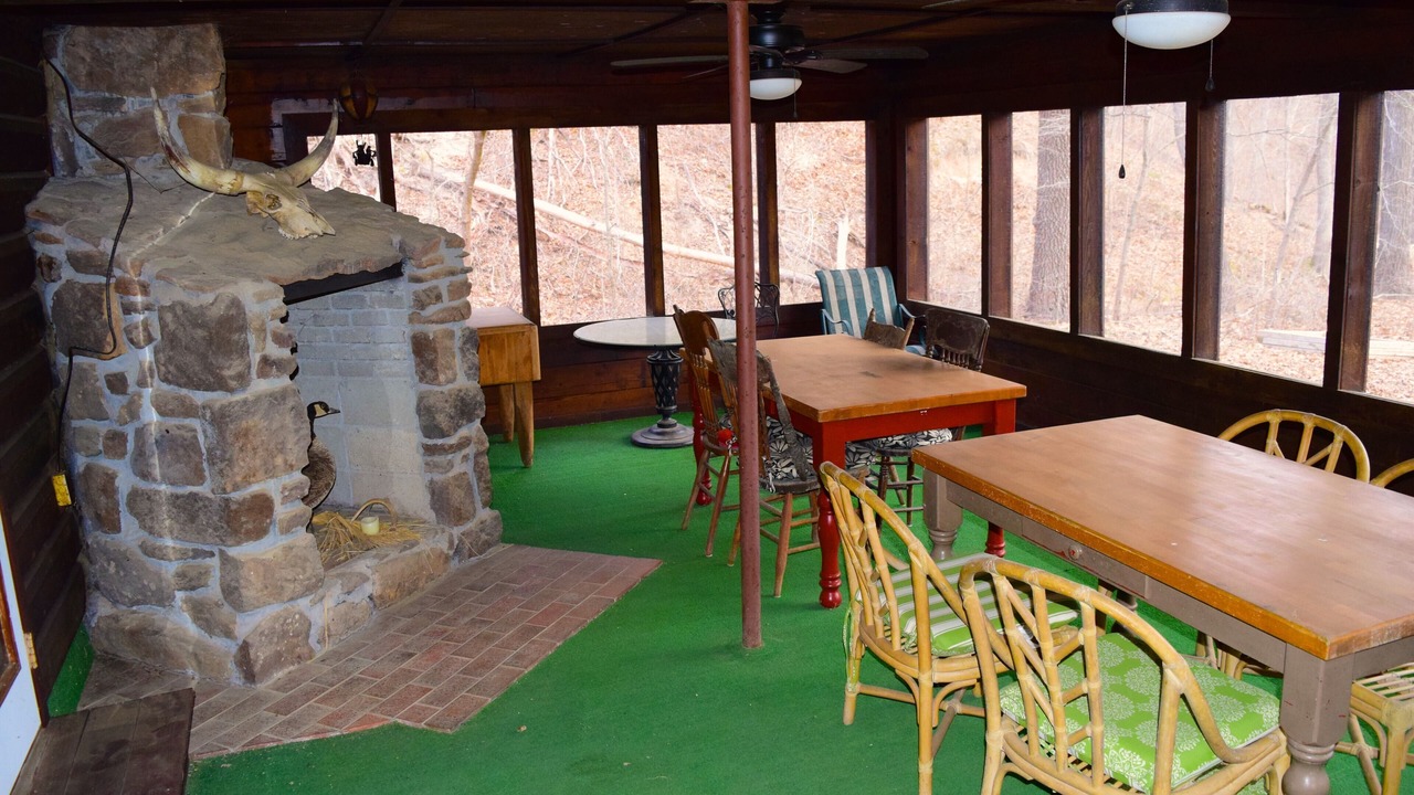 Photo of Outdoor in Moodys