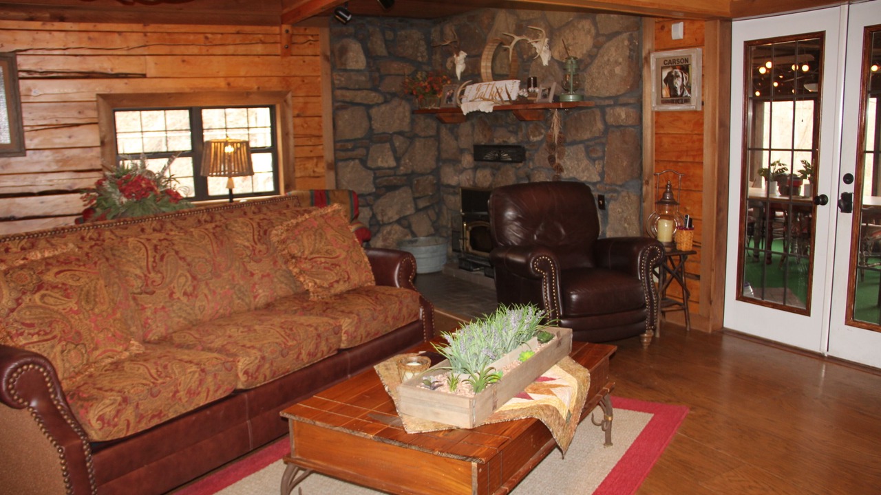 Photo of Livingroom in Moodys