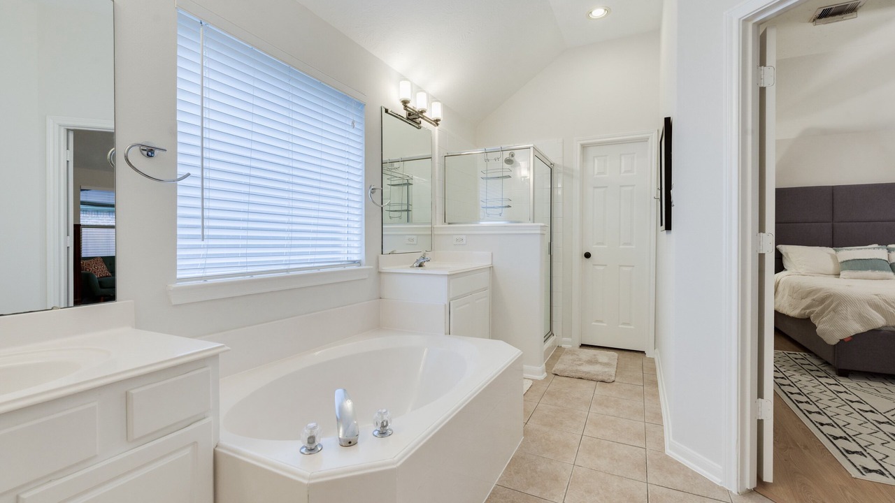 Photo of Bathroom in Spring