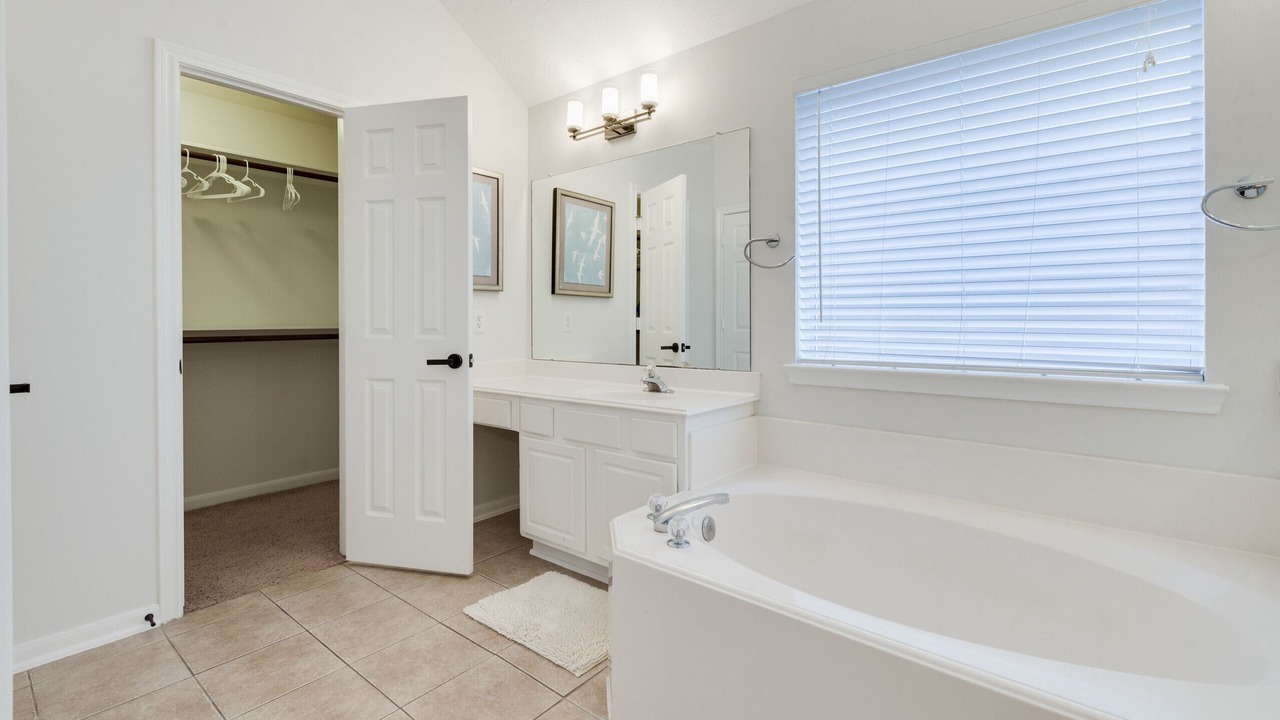 Photo of Bathroom in Spring