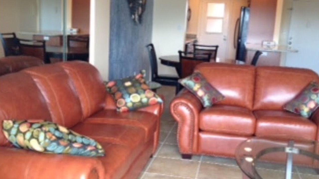 Photo of Livingroom in Caloosahatchee