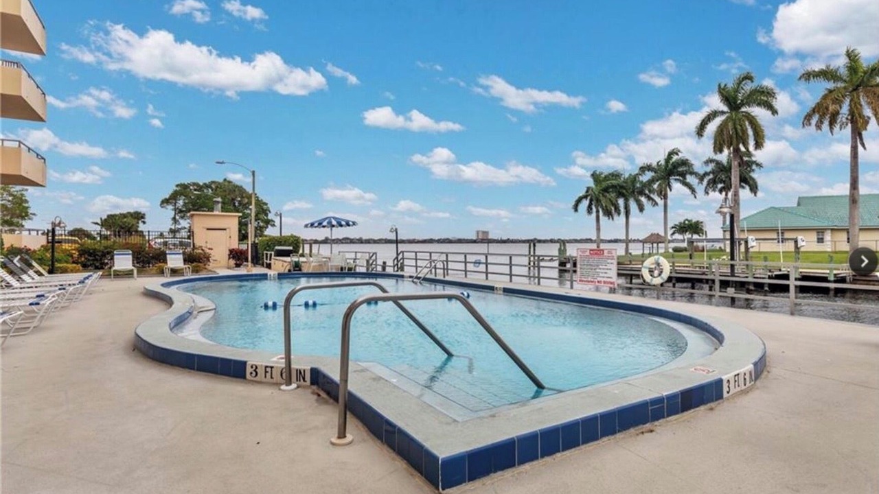 Photo of Outdoor in Caloosahatchee