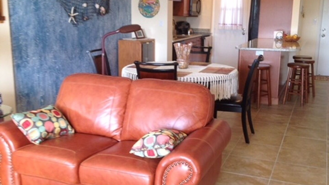 Photo of Livingroom in Caloosahatchee