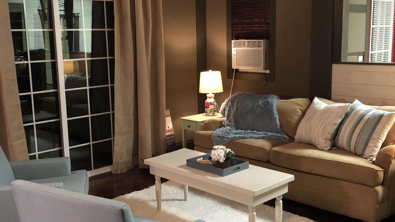 Photo of Livingroom in Edgefield