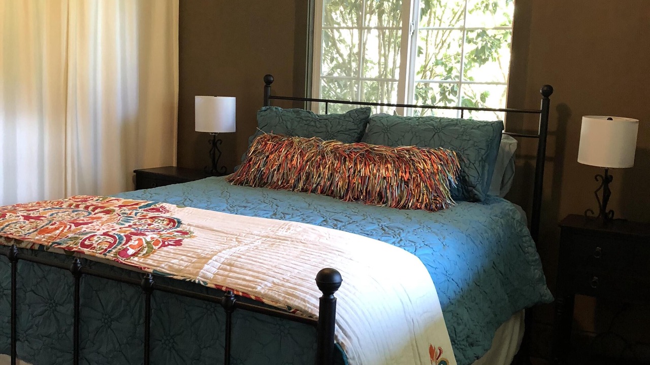 Photo of Bedroom in Edgefield