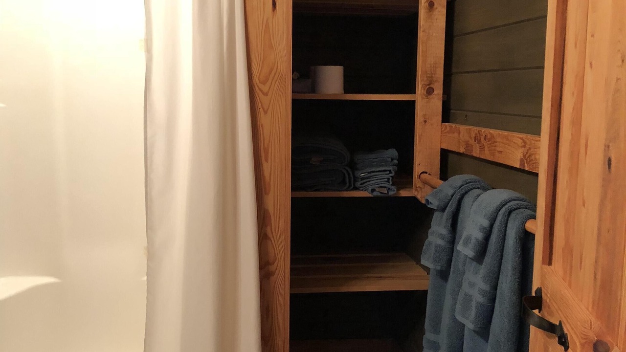 Photo of Bathroom in Edgefield