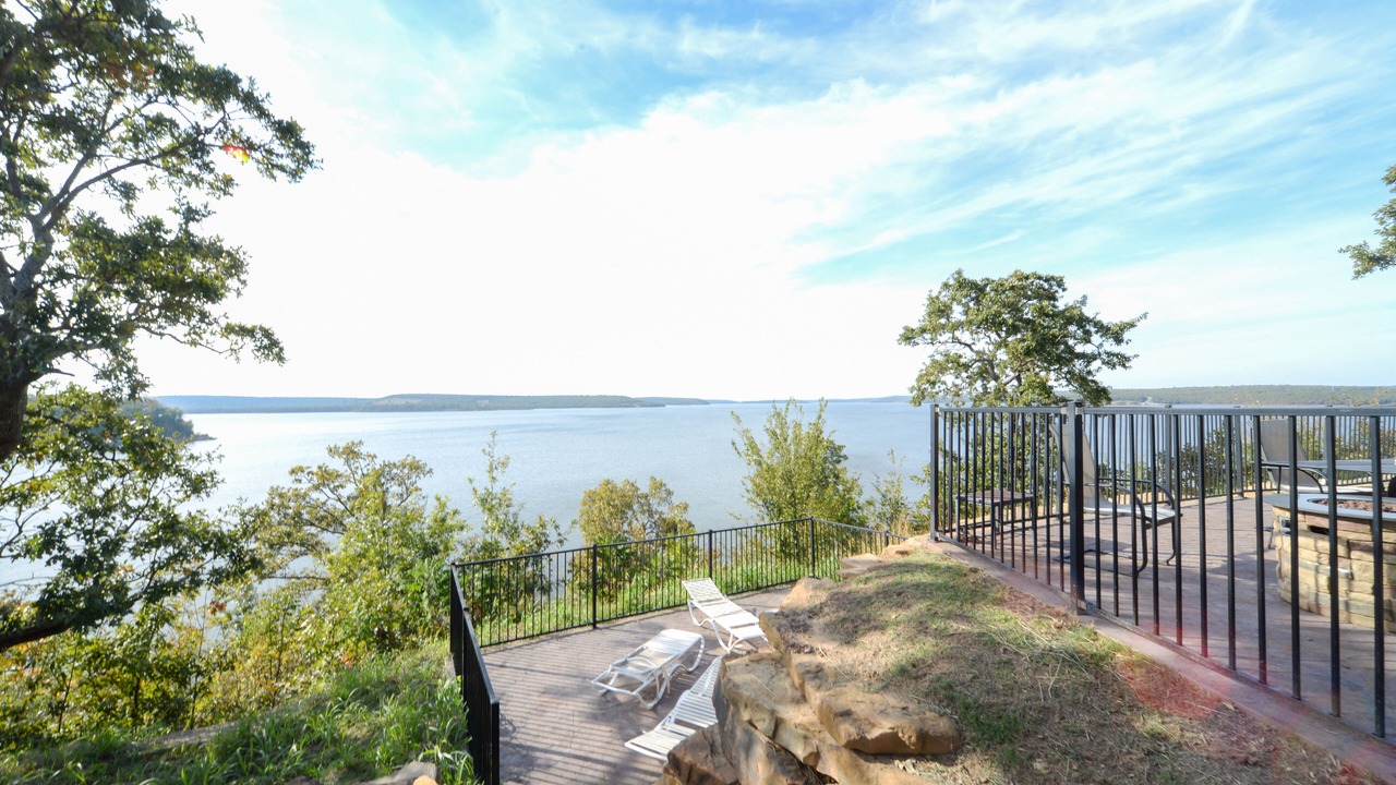 Photo of Patio Balcony in Sperry
