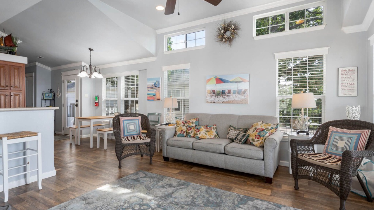 Photo of Livingroom in Sperry
