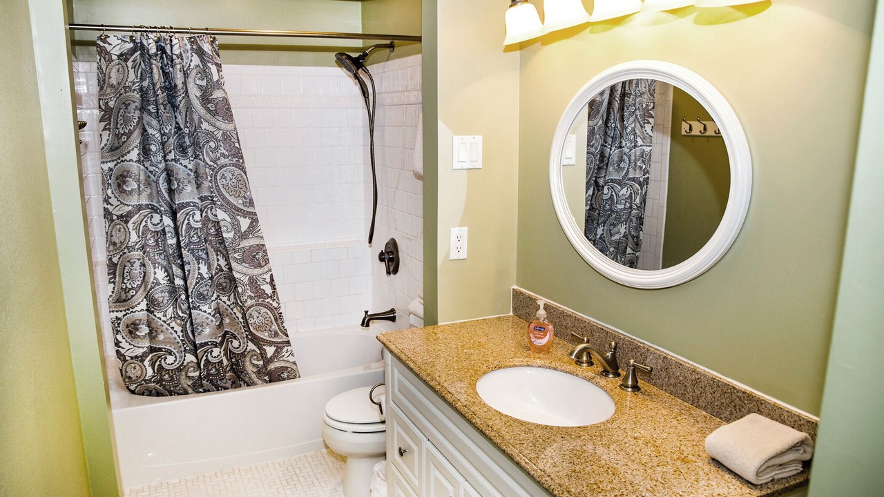 Photo of Bathroom in Fairfield Glade