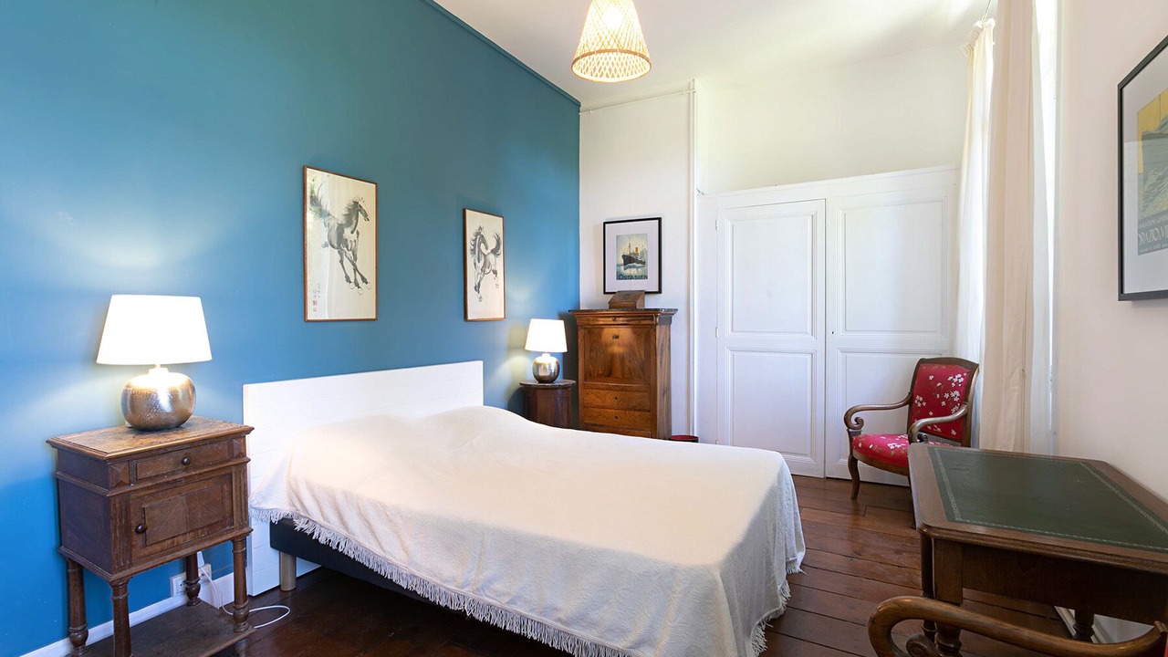 Photo of Bedroom in Thuir