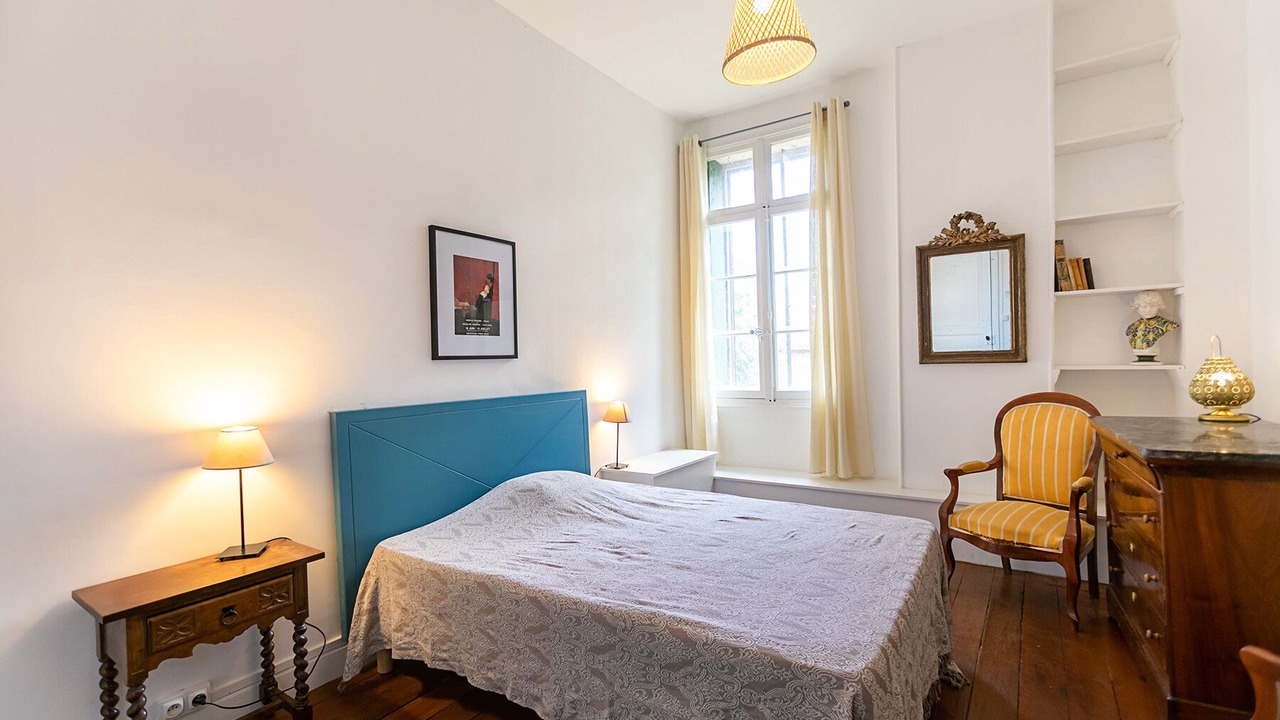 Photo of Bedroom in Thuir