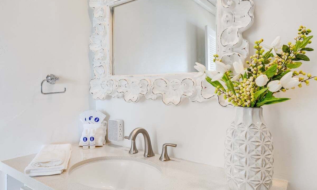 Photo of Bathroom in Maalaea