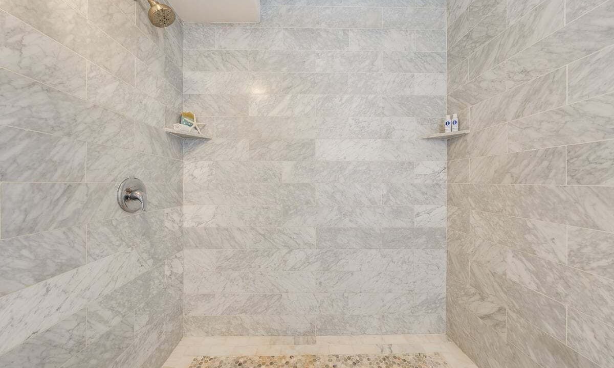 Photo of Bathroom in Maalaea