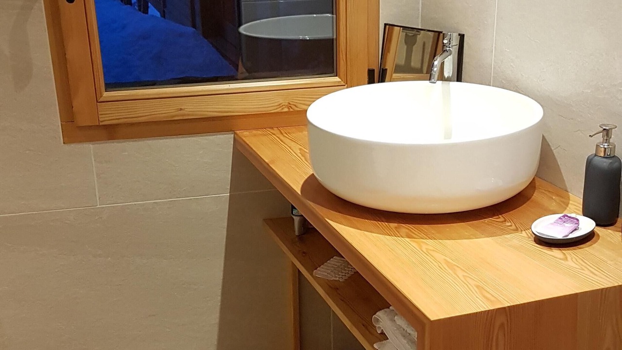 Photo of Bathroom in Vars