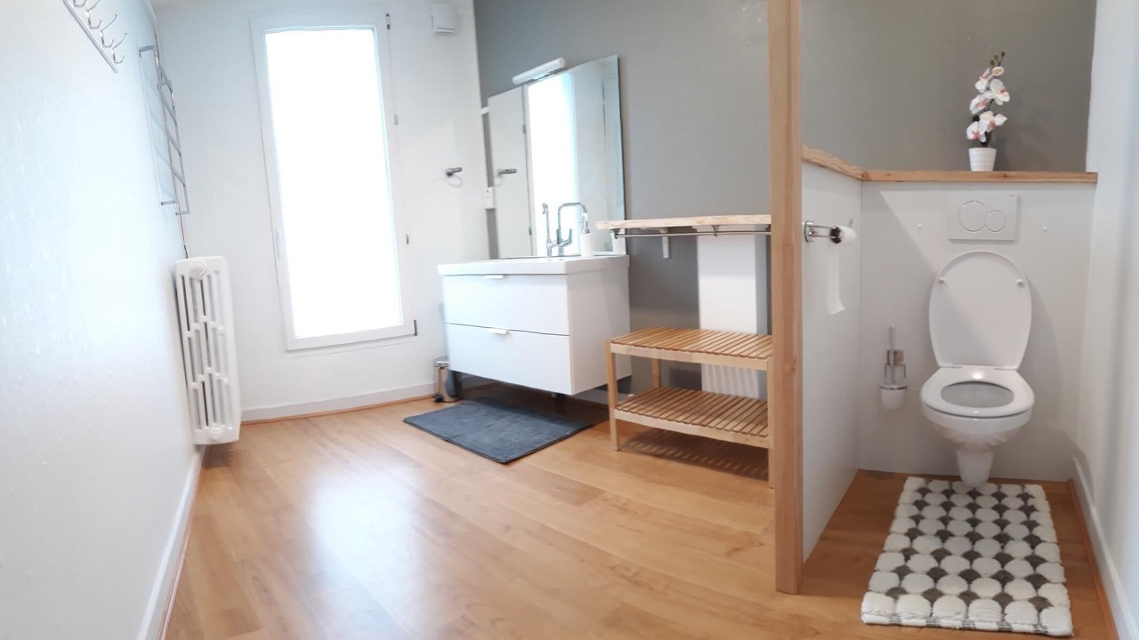 Photo of Bathroom in Orcival