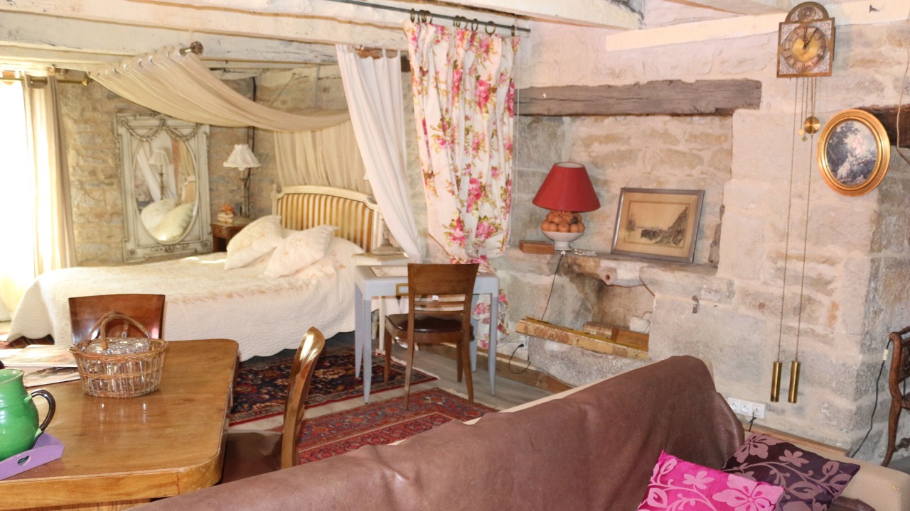 Photo of Livingroom in Vailhourles