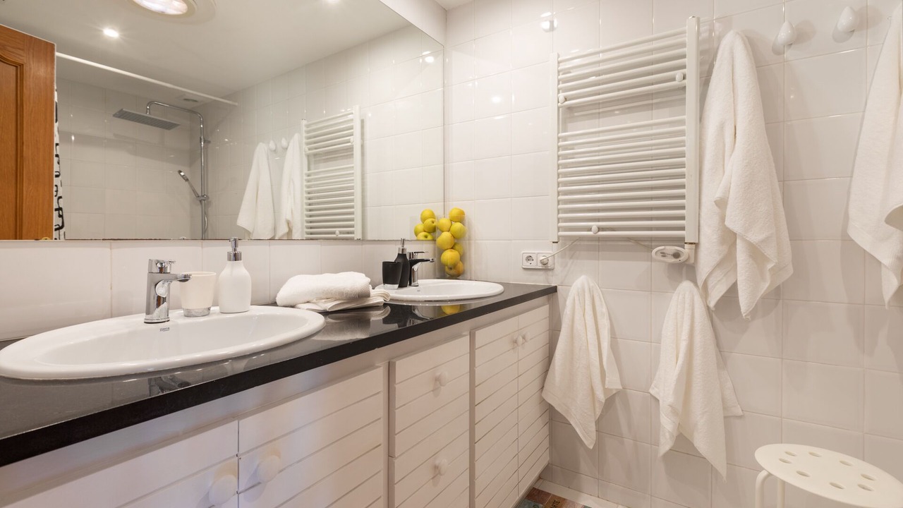 Photo of Bathroom in Pals