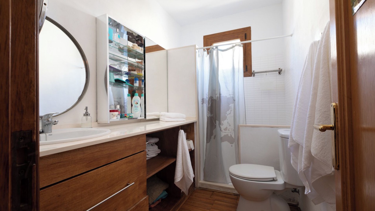 Photo of Bathroom in Pals