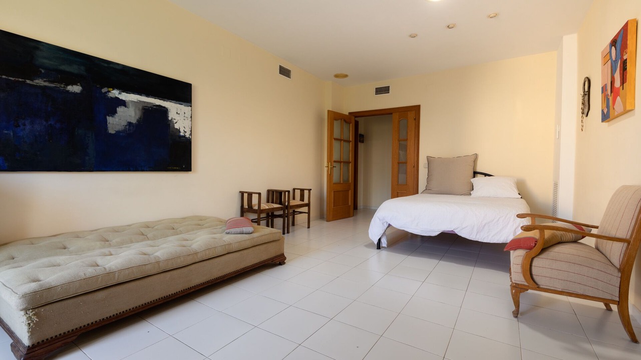 Photo of Bedroom in Pals