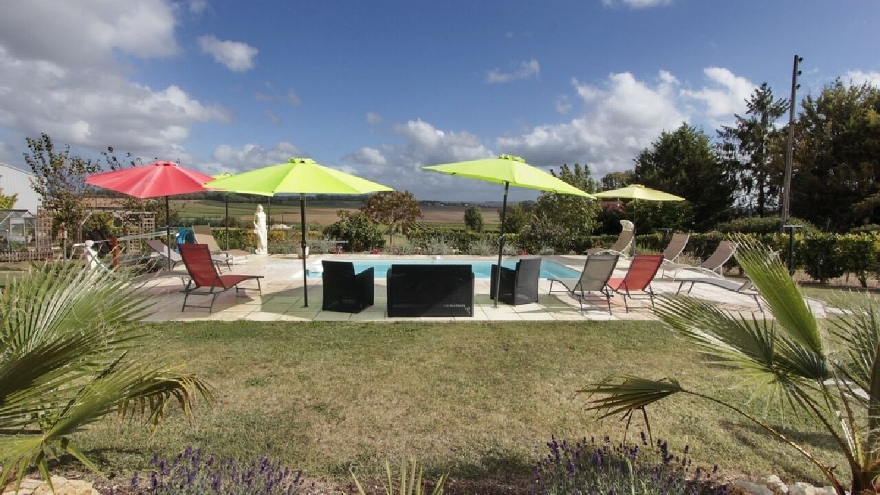 Photo of Outdoor in Saint-Maigrin