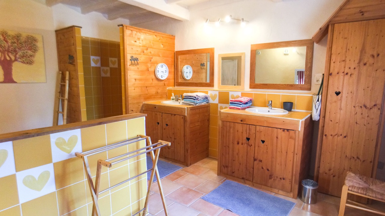 Photo of Bathroom in Montdurausse