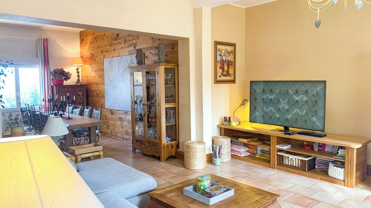 Photo of Livingroom in Montdurausse
