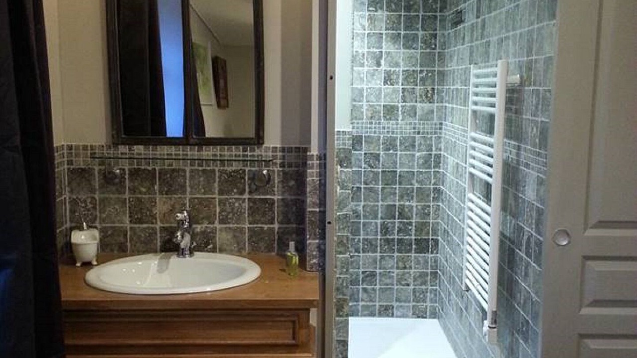 Photo of Bathroom in Saint-Haon-le-Chatel