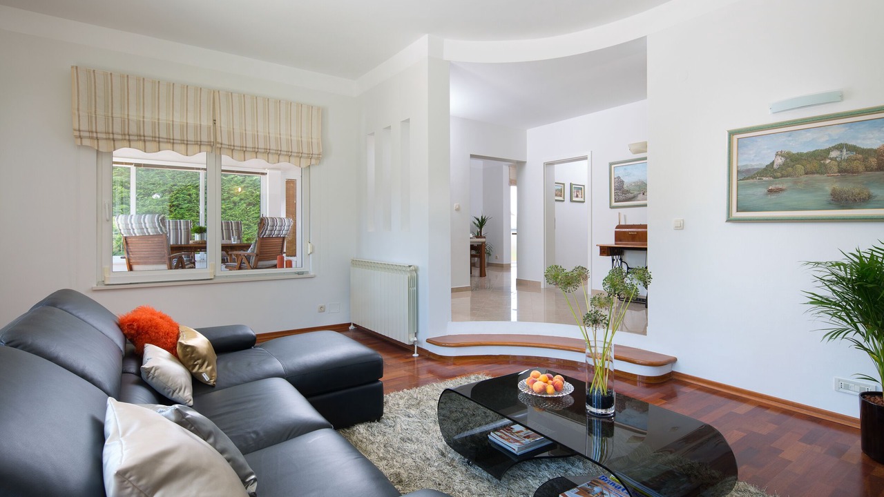 Photo of Livingroom in Nedescina
