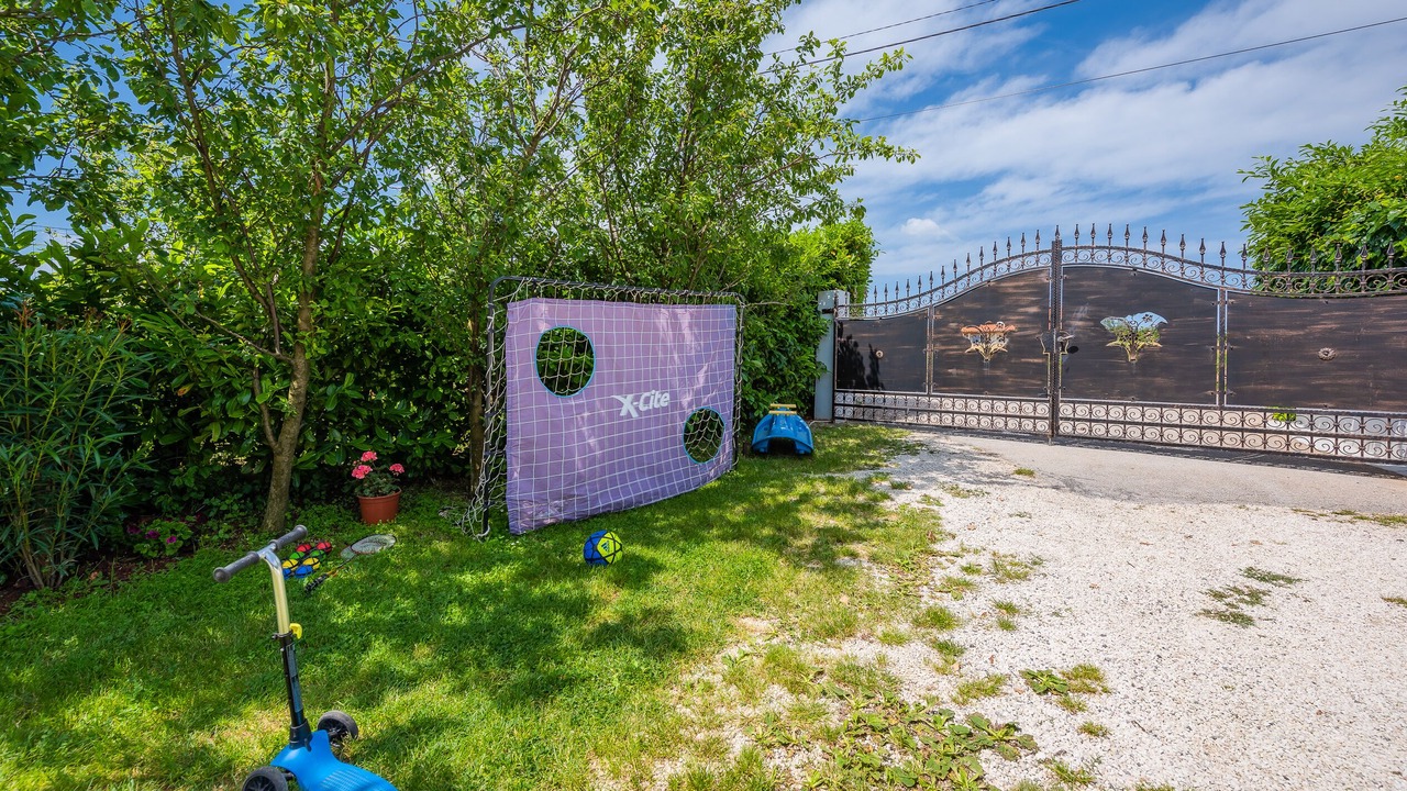 Photo of Outdoor in Marcana