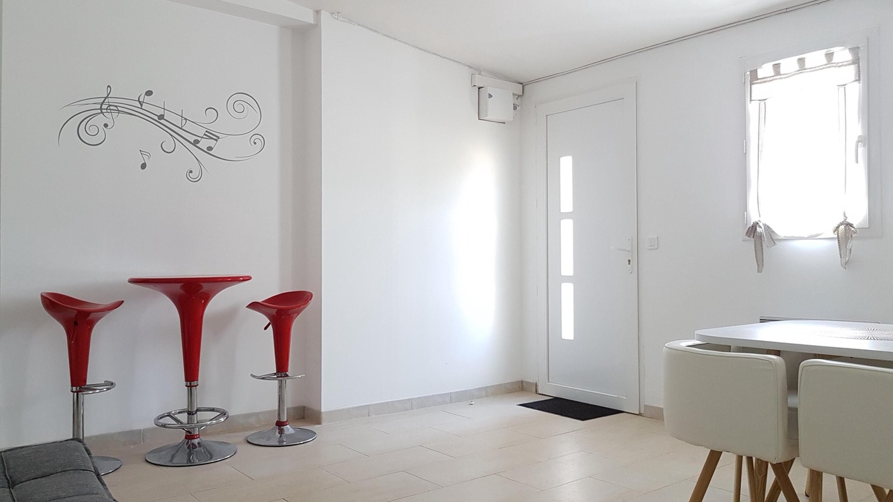 Photo of Others in Longueville