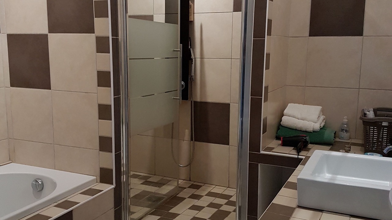 Photo of Bathroom in Bouc-Bel-Air